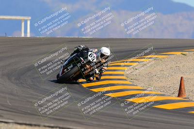 media/Oct-09-2022-SoCal Trackdays (Sun) [[95640aeeb6]]/Turn 12 (140pm)/